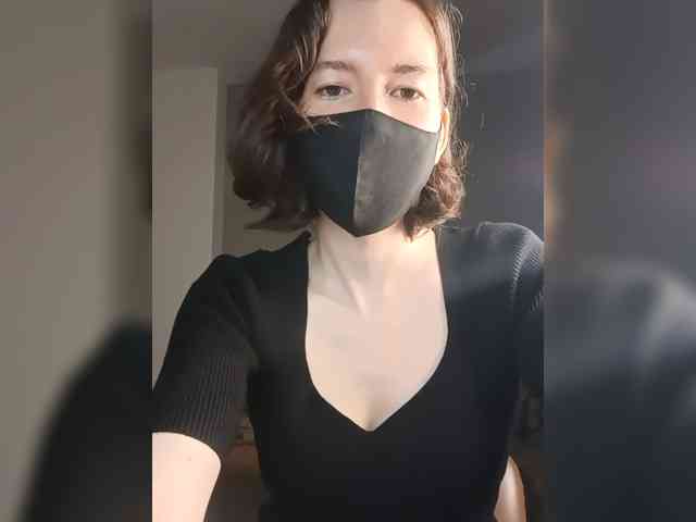 Модель: Lovelina