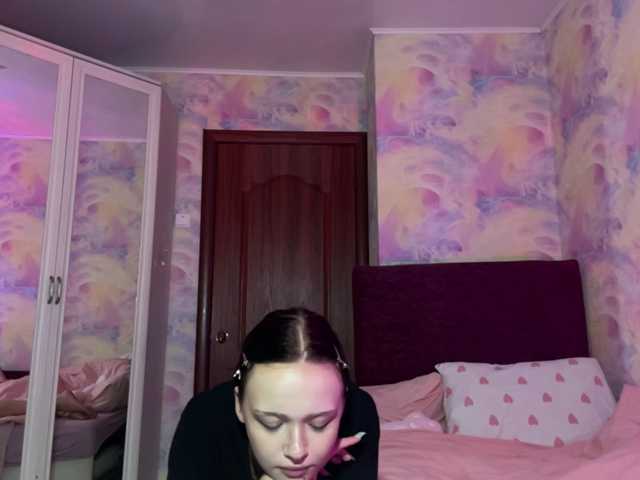 Yumiku live cam on BongaCams