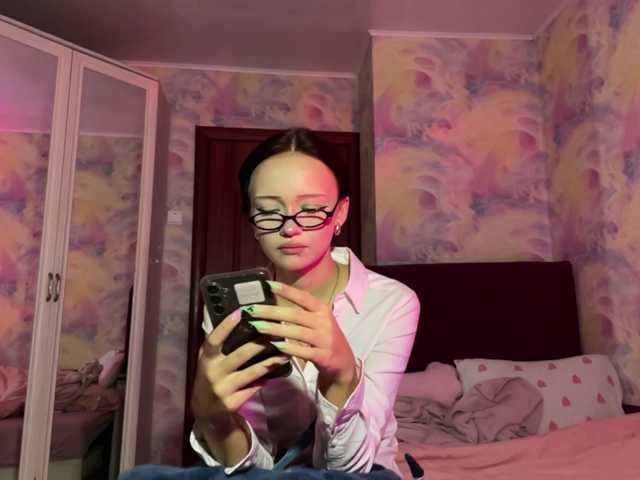 Yumiku live cam on BongaCams