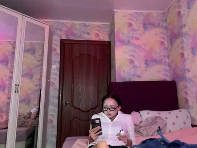 Yumiku live cam on BongaCams