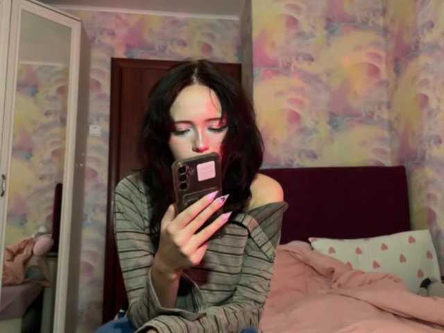 Yumiku live cam on BongaCams