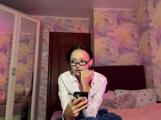 Yumiku live cam on BongaCams