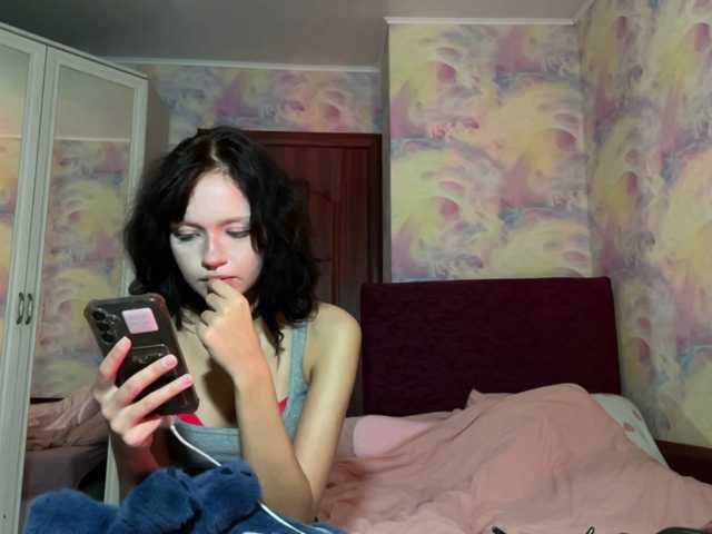 Yumiku live cam on BongaCams