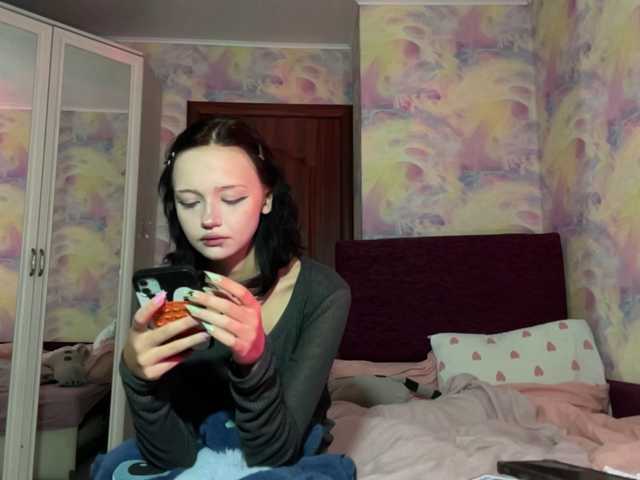 Yumiku live cam on BongaCams