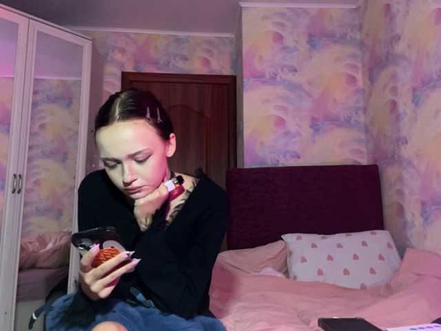 Yumiku live cam on BongaCams