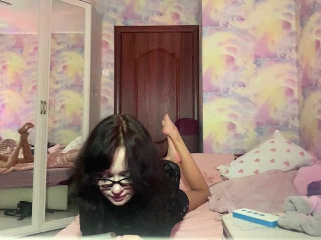 Yumiku live cam on BongaCams