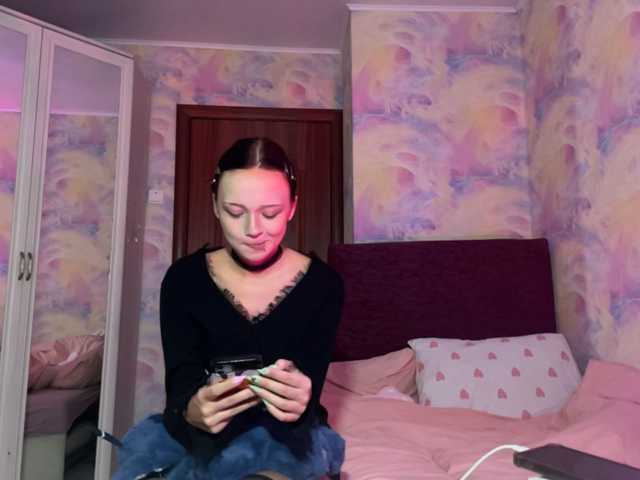 Yumiku live cam on BongaCams