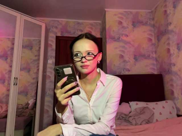 Yumiku live cam on BongaCams