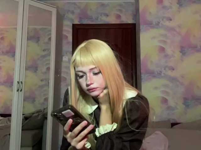 Yumiku live cam on BongaCams