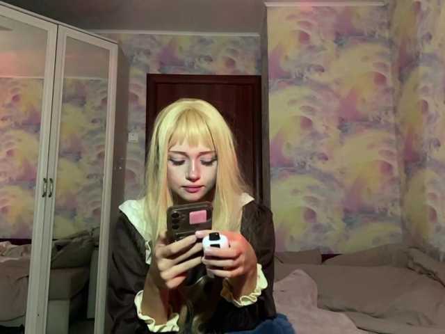 Yumiku live cam on BongaCams