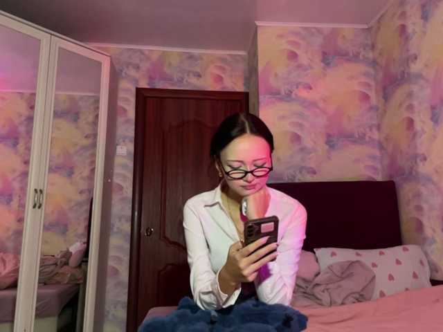Yumiku live cam on BongaCams