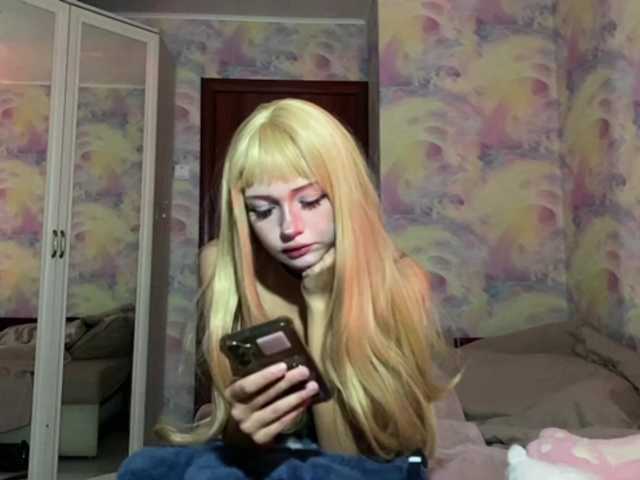 Yumiku live cam on BongaCams