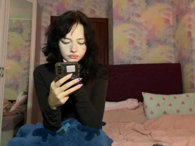 Yumiku live cam on BongaCams
