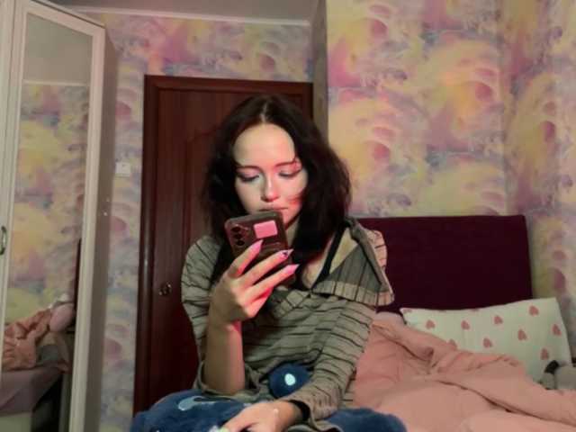 Yumiku live cam on BongaCams