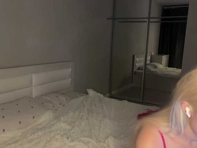 WilhelminaSparkes live cam on BongaCams