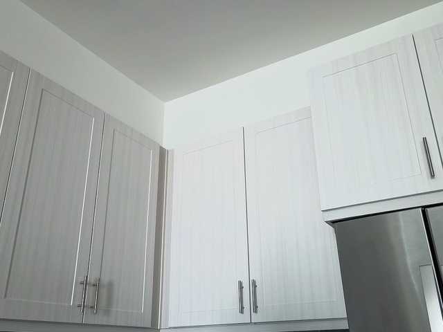 Yourgirlyhazell live cam on BongaCams