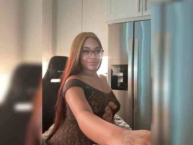 Yourgirlyhazell