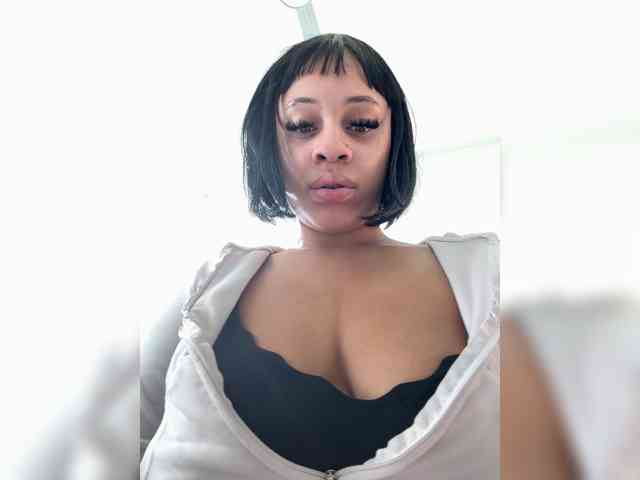 Yourgirlyhazell Yourgirlyhazell