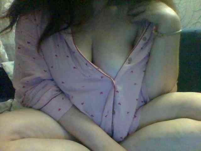 Eluna77 webcam