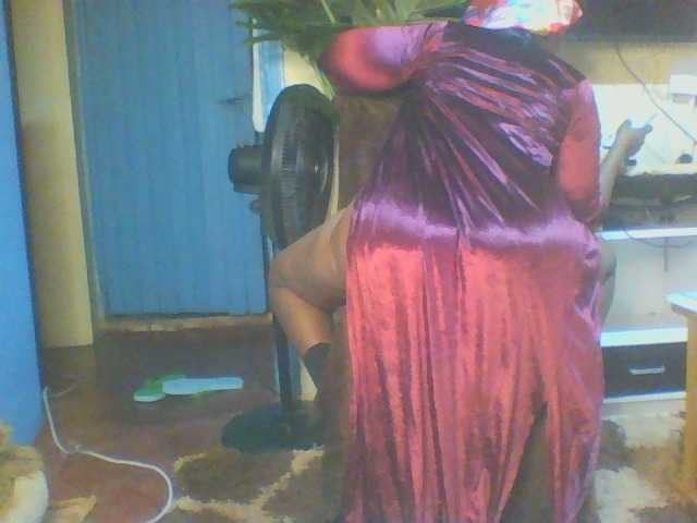 Bigbooty-1 live cam preview