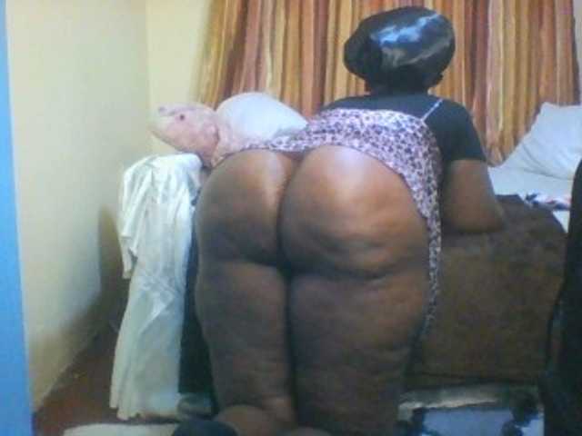 Bigbooty-1 webcam