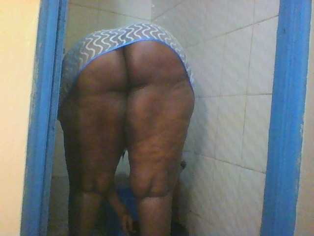 Bigbooty-1