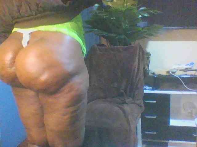 Bigbooty-1 webcam