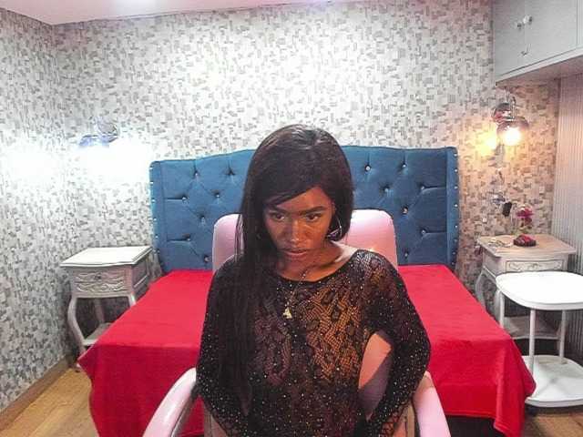 DayanaraWest live cam on BongaCams