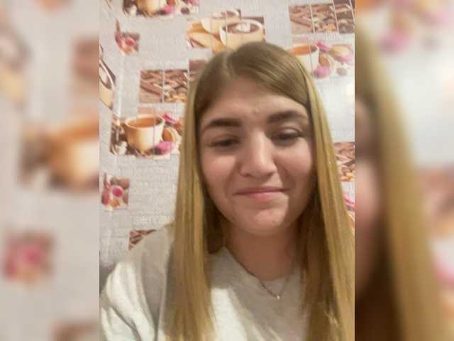 Anetta28 live cam on BongaCams