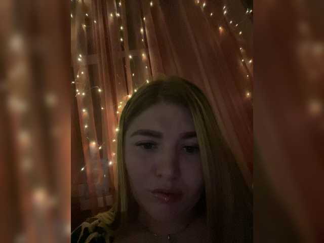 Anyutinka69 webcam