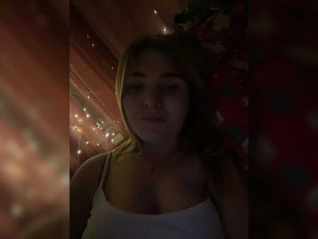 Anetta28 live cam on BongaCams