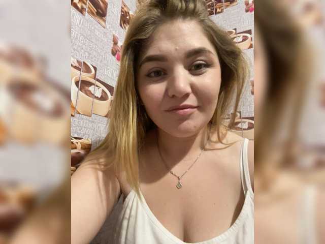 Anetta28 live cam on BongaCams
