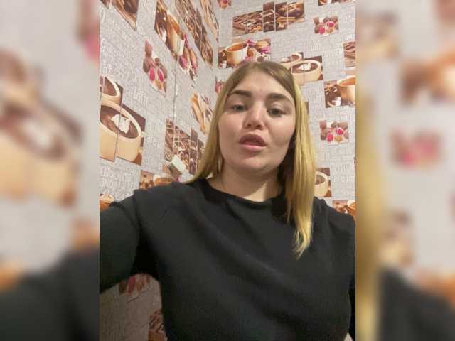 Anetta28 live cam on BongaCams