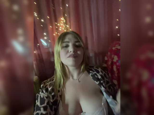 Anetta28
