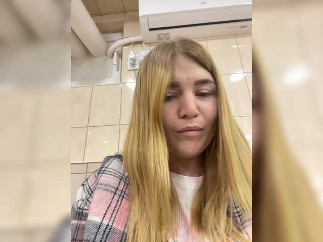 Anetta28 live cam on BongaCams