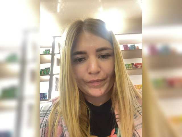 Anetta28 live cam on BongaCams