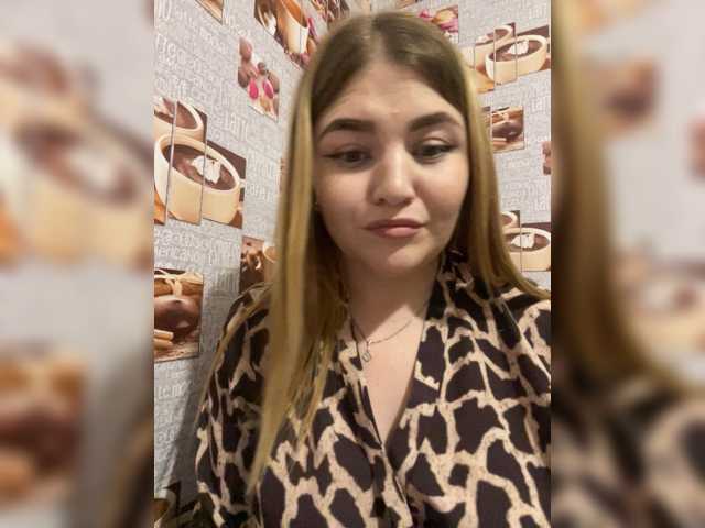 Anetta28 live cam on BongaCams