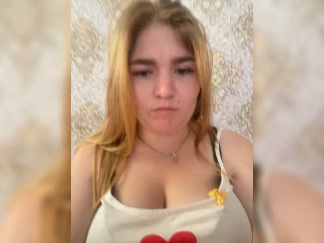 Anetta28 live cam on BongaCams