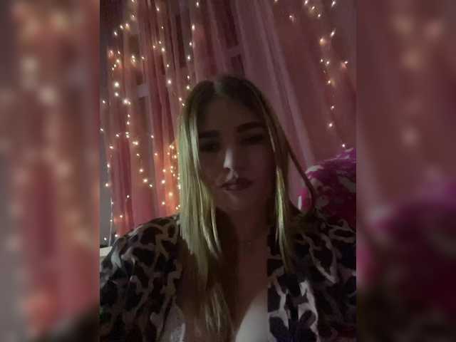 Anetta28