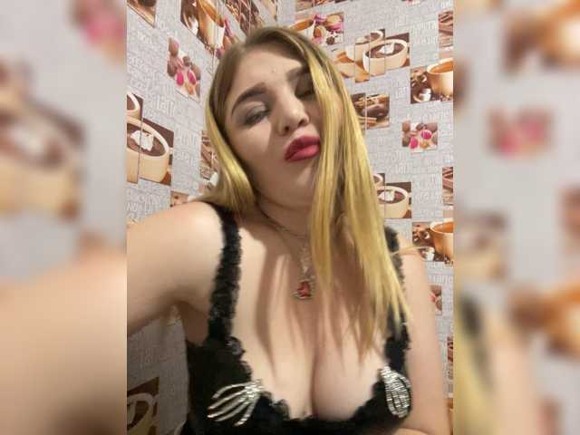 Anetta28