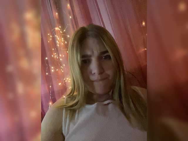 Anetta28