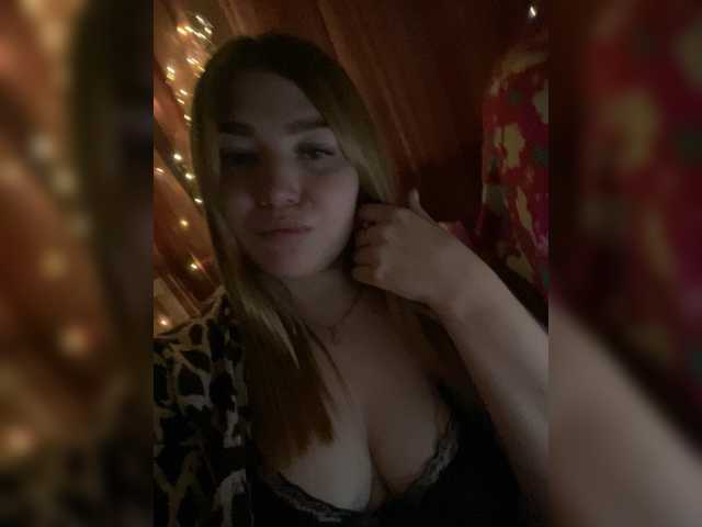 Anetta28 live cam on BongaCams
