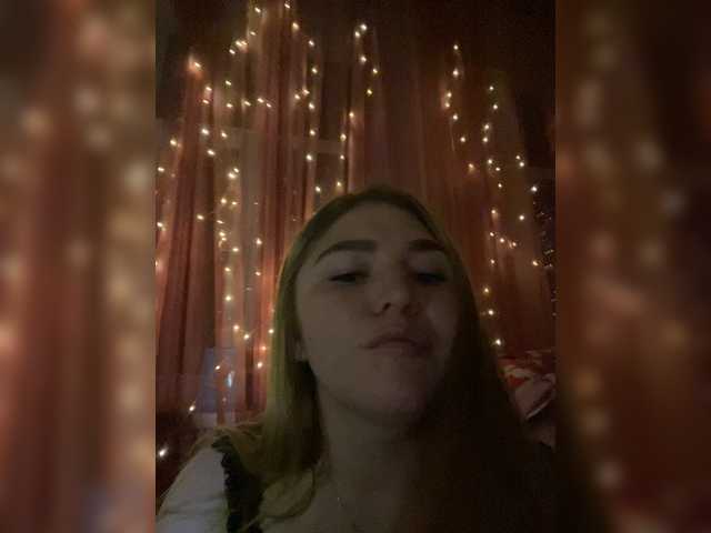 Anyutinka69 webcam
