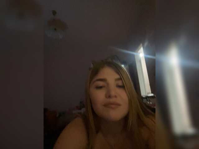 Anetta28
