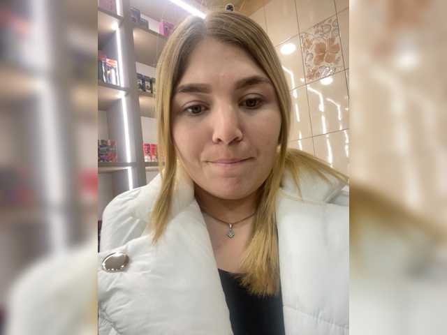 Anetta28 live cam on BongaCams