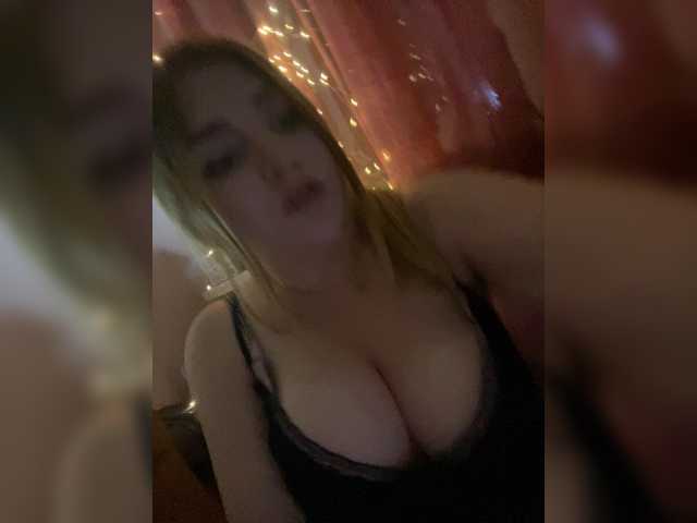 Anetta28