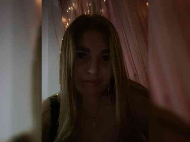 Anyutinka69 webcam