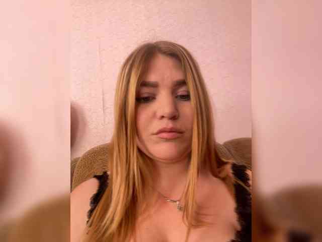 Anyutinka69 webcam
