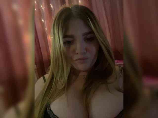 Anyutinka69 webcam