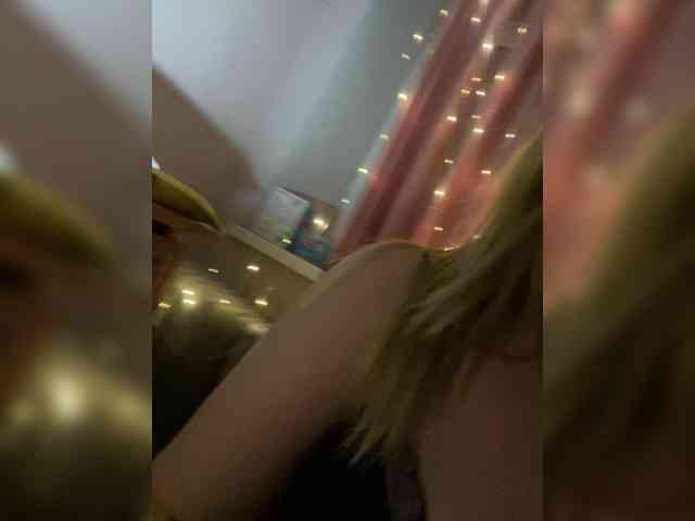 Anyutinka69 webcam